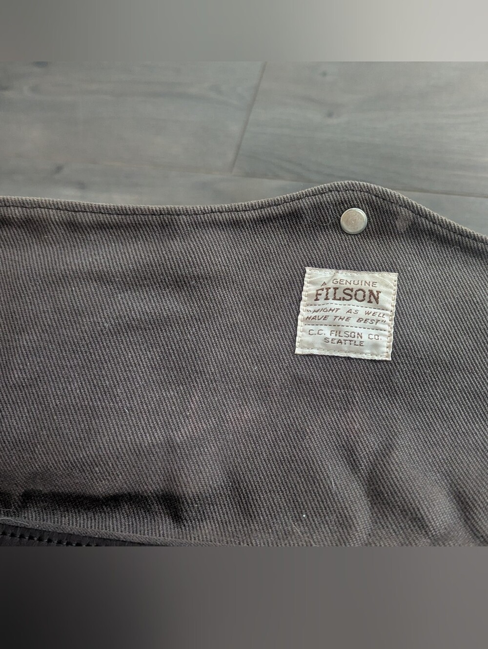 Filson Original Briefcase - Picture 3 of 7